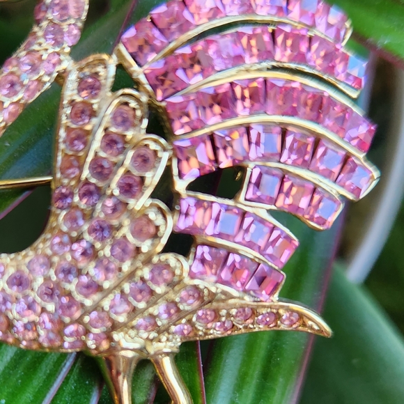 Vtg GIORGIO Flamingo Glitzy Barbie Gems PINK Rhinestones GOLD Marked Brooch NWOT - Picture 4 of 12